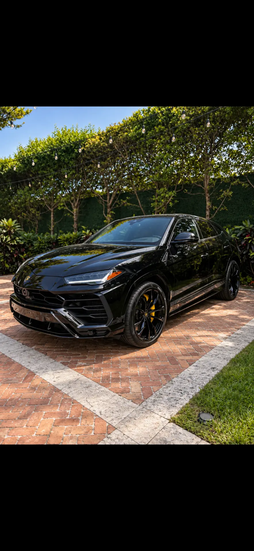2020 Lamborghini urus